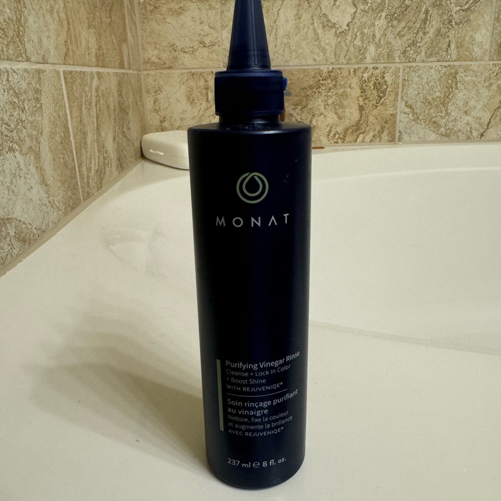 Monat Purifying Vinegar Rinse NWOT